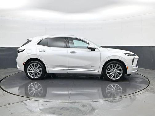 2025 Buick Envision Avenir AWD