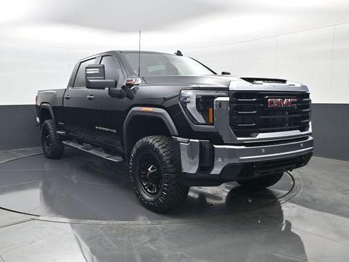 Onyx Black 2026 GMC Sierra 2500 Pro