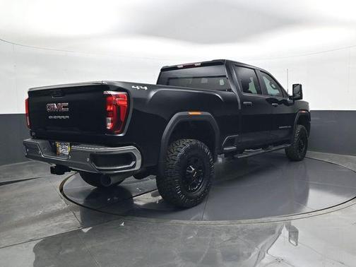 Onyx Black 2026 GMC Sierra 2500 Pro
