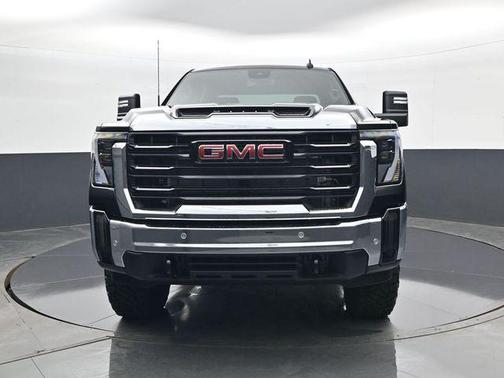 Onyx Black 2026 GMC Sierra 2500 Pro