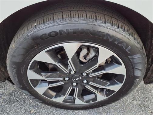 2024 Kia Carnival EX