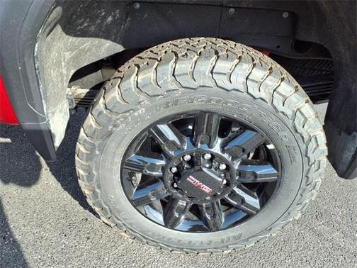 2025 GMC Sierra 2500 AT4