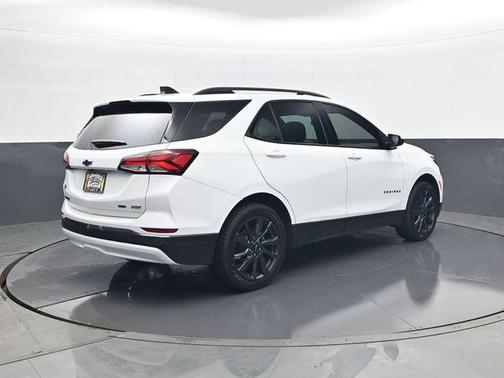 Summit White 2023 Chevrolet Equinox AWD RS