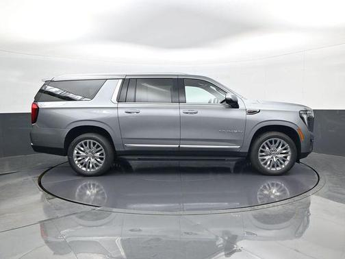 Sterling Metallic 2026 GMC Yukon XL 4WD Elevation