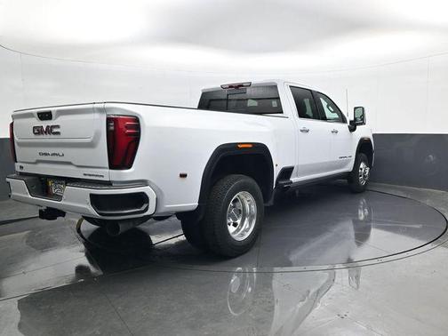 2026 GMC Sierra 3500 Denali