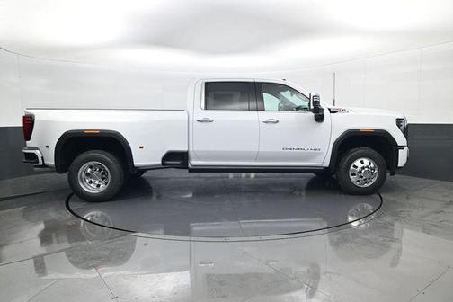 2026 GMC Sierra 3500 Denali