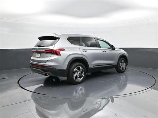 2021 Hyundai SANTA FE SE