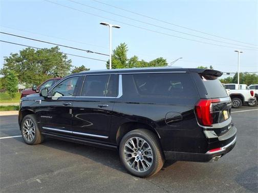 2025 GMC Yukon XL Denali