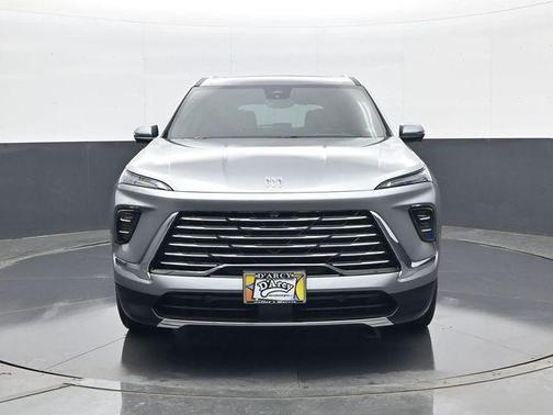 moonstone gray metallic 2026 Buick Enclave Preferred