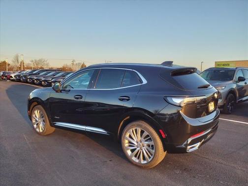 2025 Buick Envision Avenir AWD