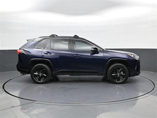 2021 Toyota RAV4 Hybrid SE