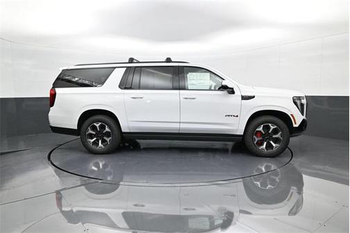 2025 GMC Yukon XL 4WD AT4 Ultimate