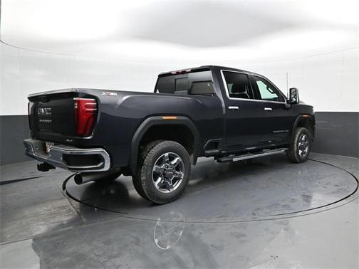 2026 GMC Sierra 2500 SLT