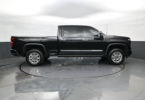 2025 Chevrolet Silverado 2500 High Country