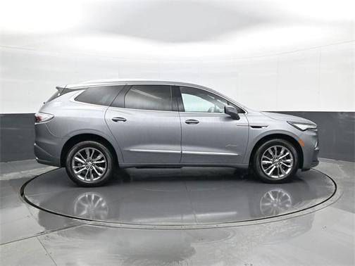2024 Buick Enclave Avenir AWD