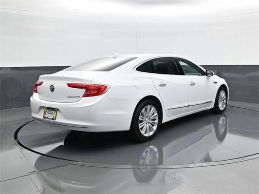 2018 Buick LaCrosse Essence