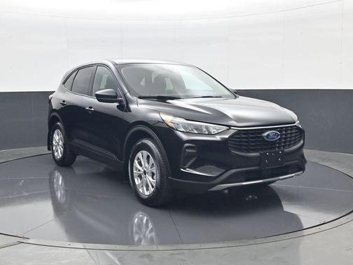 Agate Black Metallic 2026 Ford Escape Active