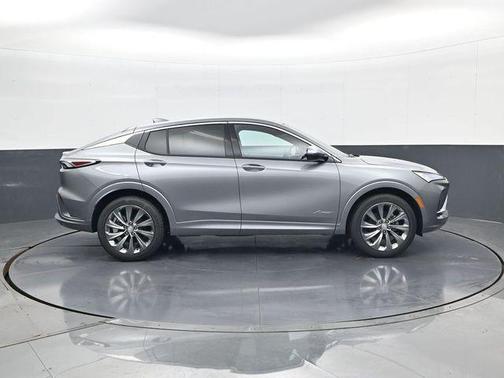 Gray Metallic 2026 Buick Envista Avenir FWD