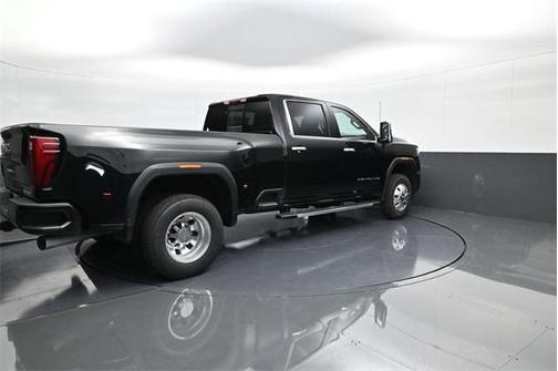2025 GMC Sierra 3500 Denali