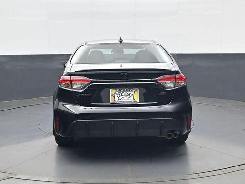 Midnight Black Metallic 2024 Toyota Corolla SE