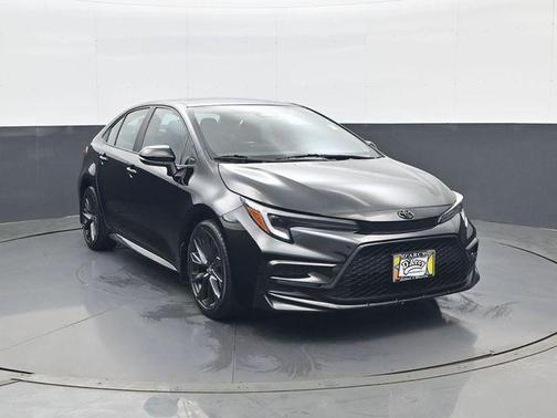 Midnight Black Metallic 2024 Toyota Corolla SE