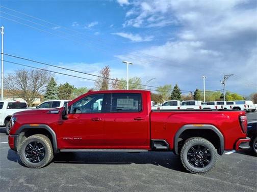 2025 GMC Sierra 2500 AT4