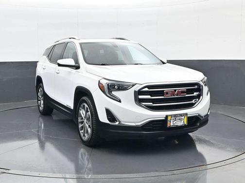 Summit White 2019 GMC Terrain SLT