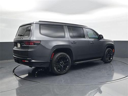 2024 Jeep Wagoneer Series II Carbide 4x4