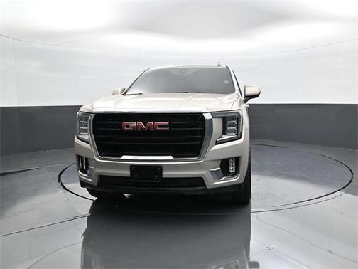 2022 GMC Yukon XL SLE