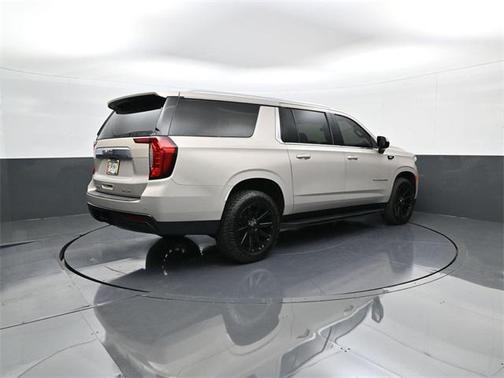 2022 GMC Yukon XL SLE