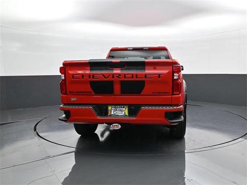 2021 Chevrolet Silverado 1500 Custom