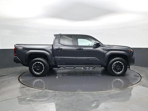 2025 Toyota Tacoma Hybrid TRD Off Road