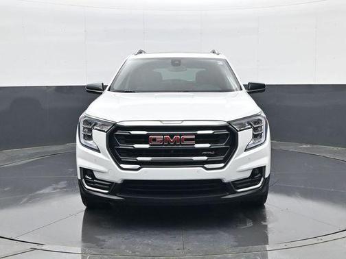 2023 GMC Terrain AWD AT4