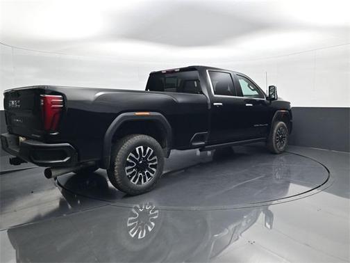 2026 GMC Sierra 3500 Denali
