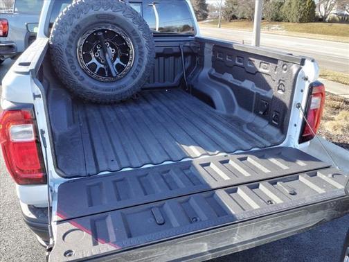 2025 GMC Canyon Base