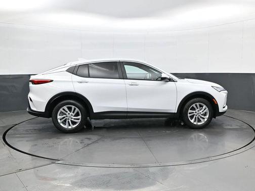 2026 Buick Envista Preferred FWD