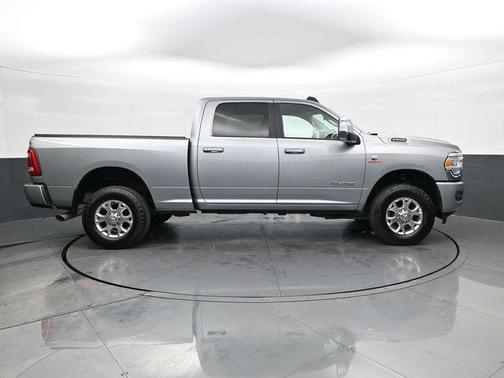 2023 RAM 2500 Laramie Crew Cab 4x4 6'4' Box