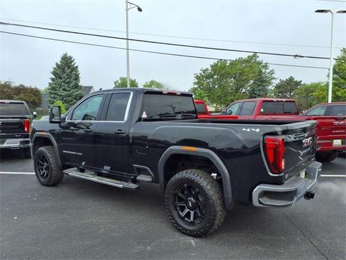 2025 GMC Sierra 2500 SLE