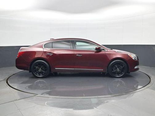 Deep Garnet Metallic 2015 Buick LaCrosse Base