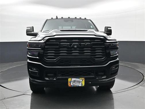 2026 RAM 2500 Black Express Crew Cab 4x4 8' Box
