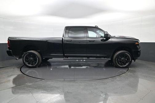 2026 RAM 2500 Black Express Crew Cab 4x4 8' Box