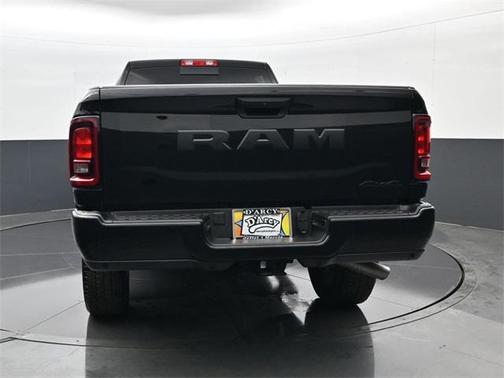 2026 RAM 2500 Black Express Crew Cab 4x4 8' Box