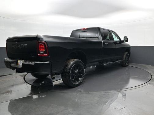 2026 RAM 2500 Black Express Crew Cab 4x4 8' Box