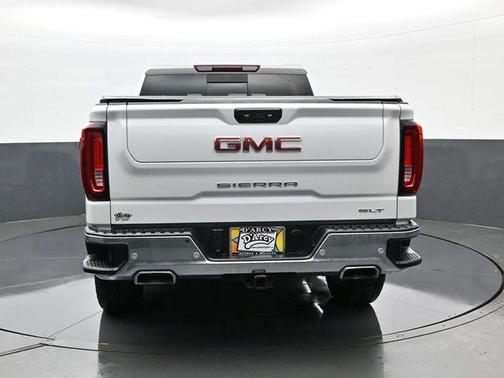 White Frost Tricoat 2024 GMC Sierra 1500 SLT