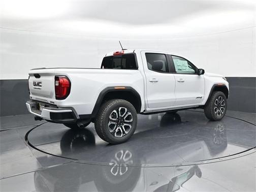 2026 GMC Canyon Base
