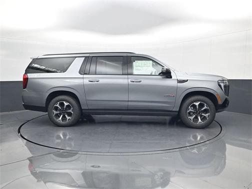 2026 GMC Yukon XL 4WD AT4
