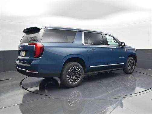 2026 GMC Yukon XL 4WD Elevation