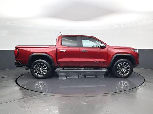 2023 GMC Canyon Denali