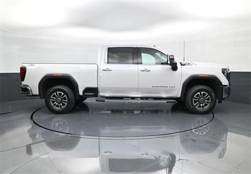 2025 GMC Sierra 2500 SLT