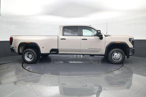 White Sands 2026 GMC Sierra 3500 Base